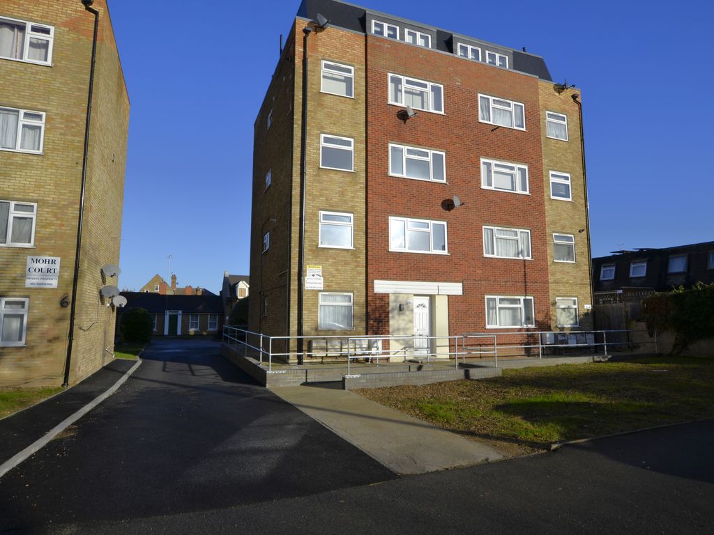 1 bed flat to rent in Nightingale Road, Wood Green N22 Zoopla