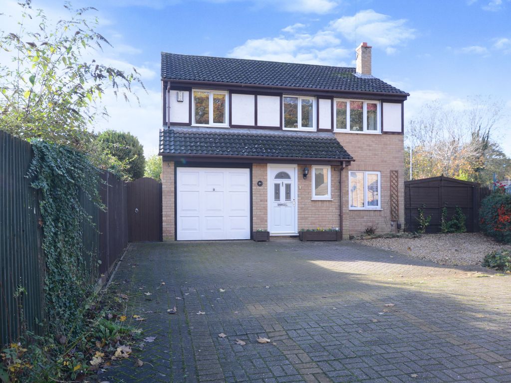 3 bed detached house for sale in Heather Lane, Billing Arbours NN3 Zoopla