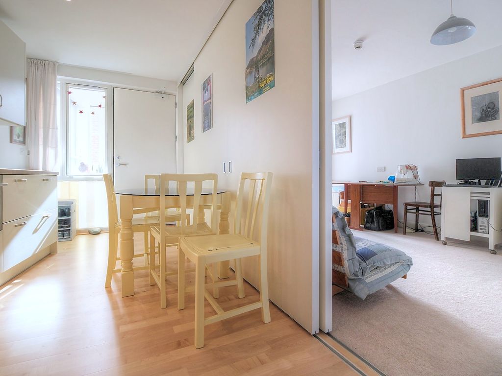 2 bed flat for sale in Sutton Park Road, Seaford BN25 Zoopla