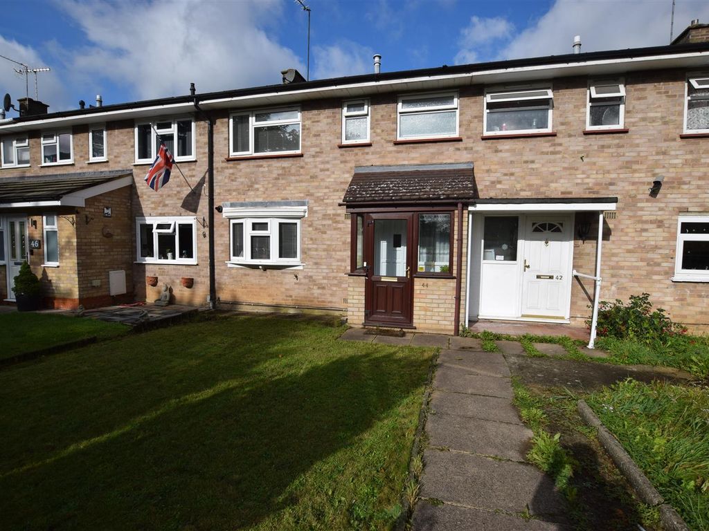 3 bed terraced house for sale in Chesham Way, Watford WD18, £450,000