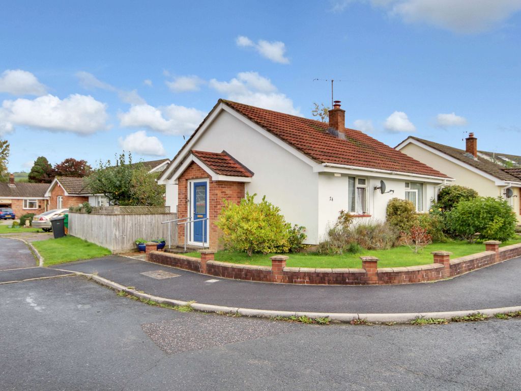 2 bed detached bungalow for sale in Russell Close, Landkey, Barnstaple