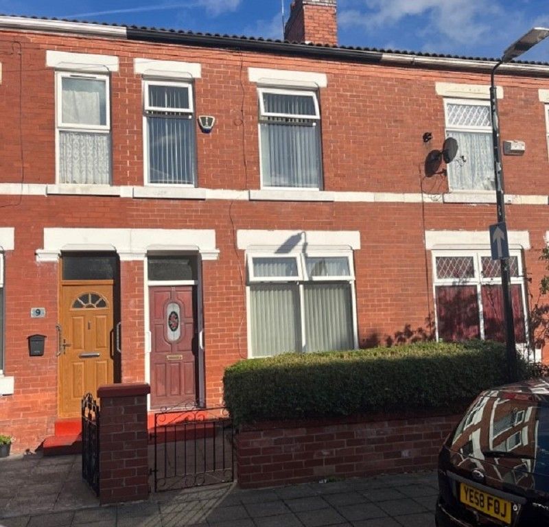 3 bed terraced house for sale in Albion Street, Old Trafford