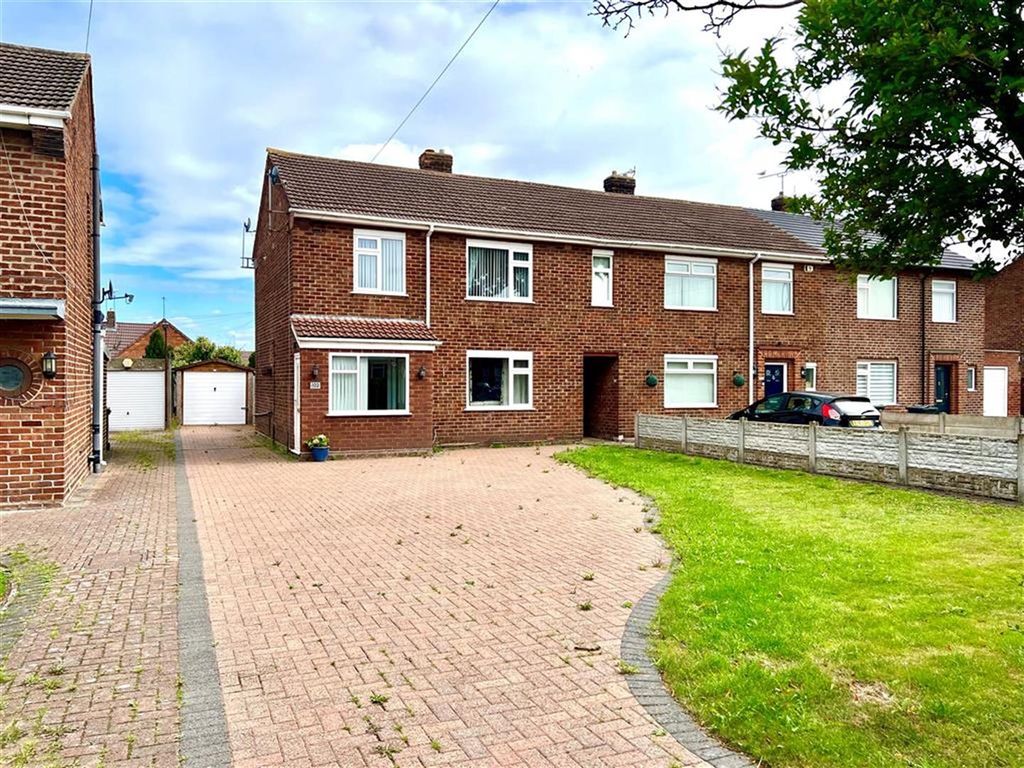 3 bed semidetached house for sale in Pooltown Road, Whitby, Ellesmere