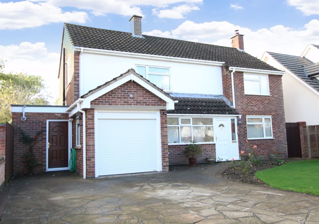 4 bed detached house for sale in Borrowdale Avenue, Ipswich, Suffolk