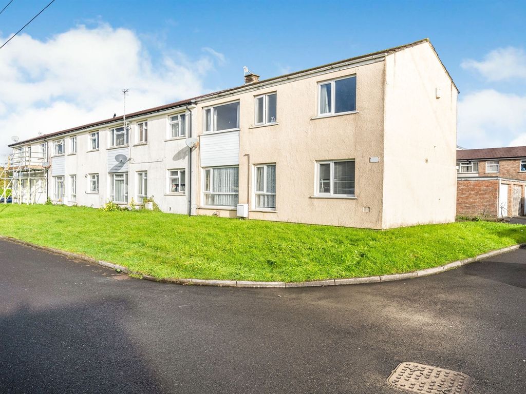3 bed end terrace house for sale in MaesYFelin, Bridgend CF31, £