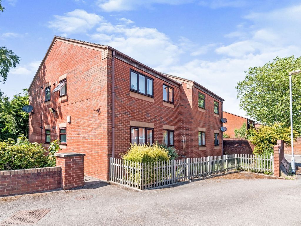 1 bed flat for sale in The Orchards, Glascote, Tamworth B77 Zoopla