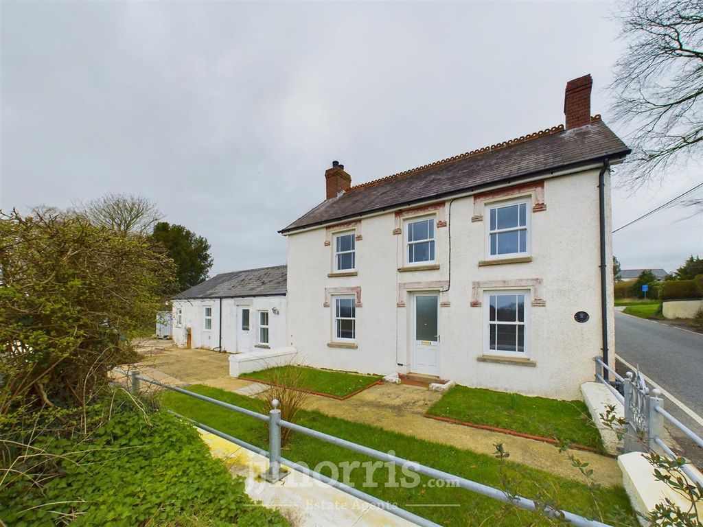 4 bed detached house for sale in Cwm Cou, Newcastle Emlyn SA38, £