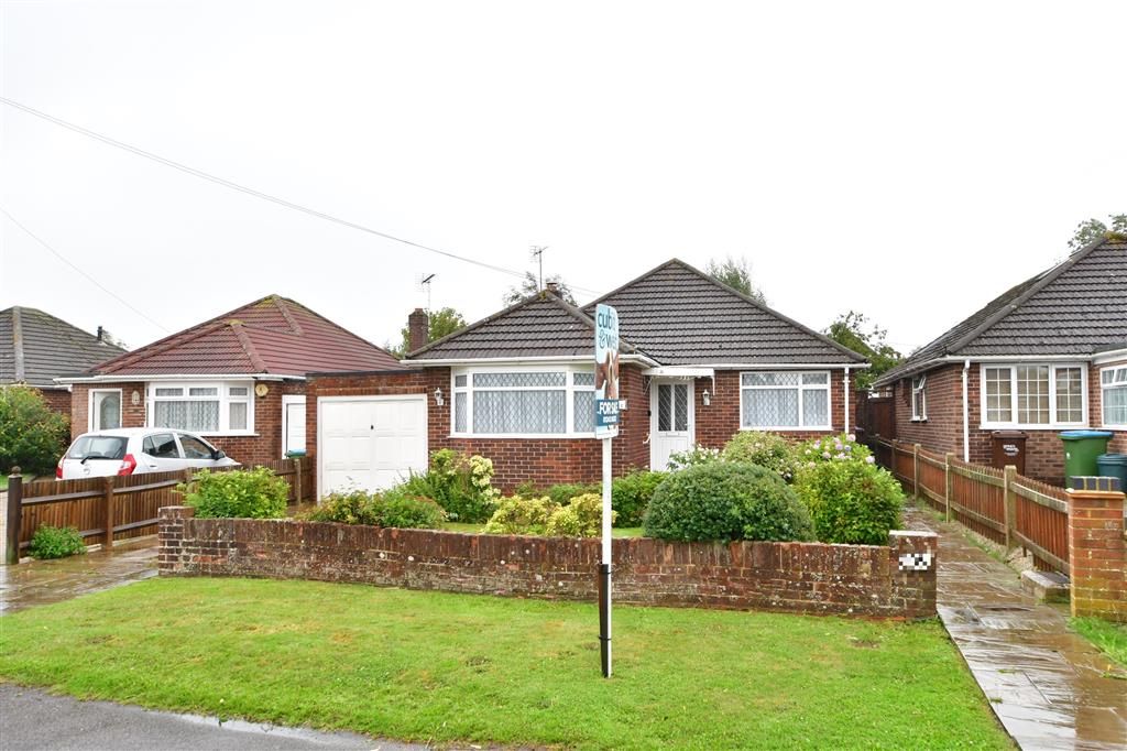 3 bed detached bungalow for sale in Normans Drive, Felpham, West Sussex