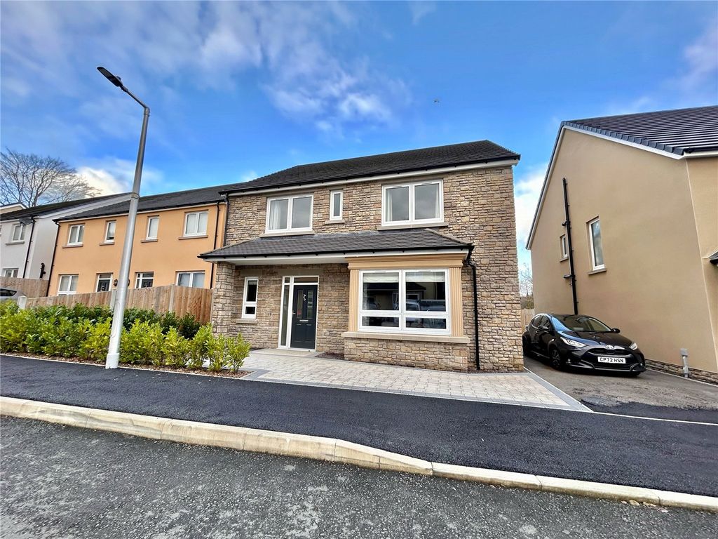 New home, 4 bed detached house for sale in Parc Y Neuadd, Parc Y Neuadd