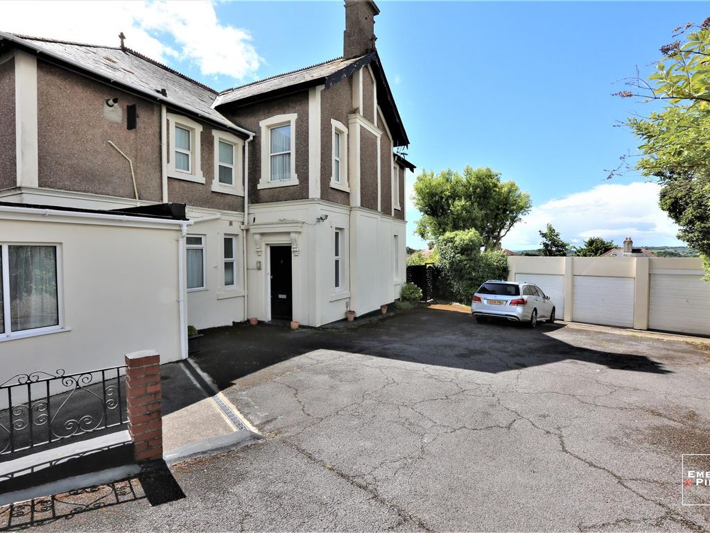 Lummaton Cross, Barton TQ2