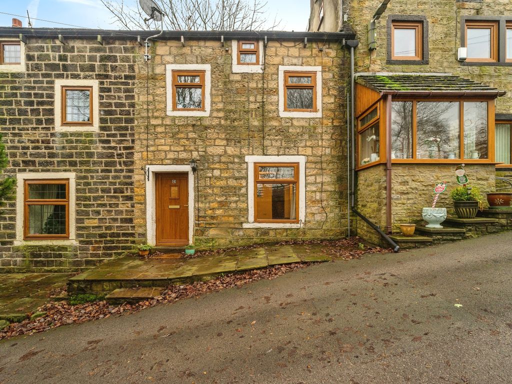 3 bed terraced house for sale in Pendle Bridge, Reedley, Burnley