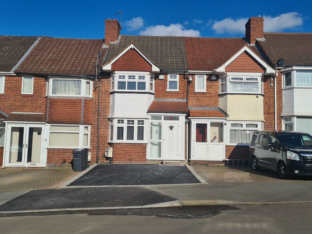 3 bed terraced house to rent in 72A Knights Road, Tyseley B11, £1,150