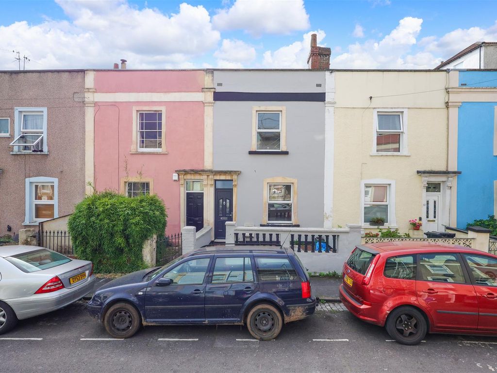 3 bed property for sale in West Grove, Montpelier, Bristol BS6, £