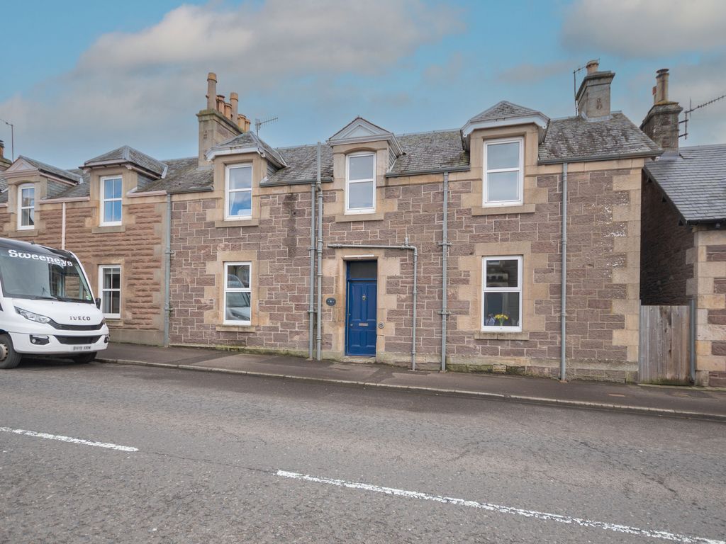 3 bed semidetached house for sale in Burrell Street, Crieff PH7, £