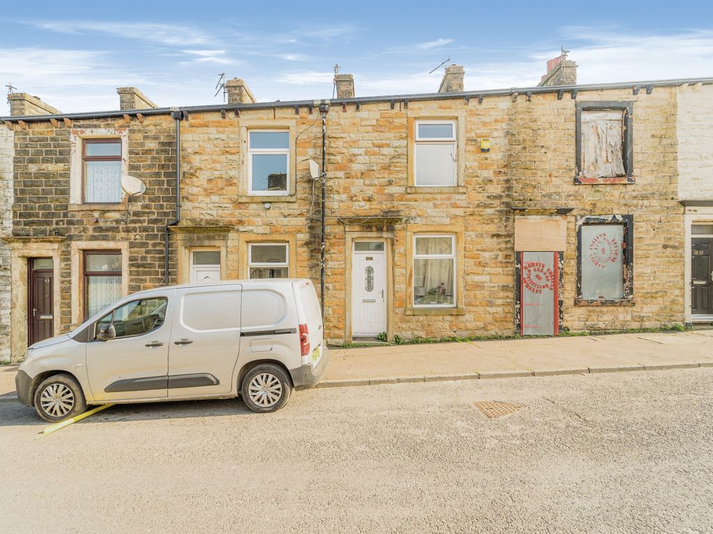 5 bed terraced house for sale in Piccadilly Road, Burnley, Lancashire BB11 Zoopla