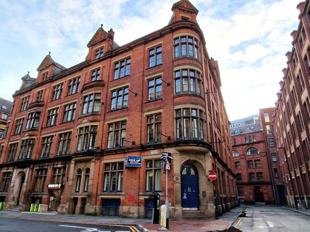 2 bed flat to rent in Princess Street, Manchester M1, £1,500 pcm Zoopla
