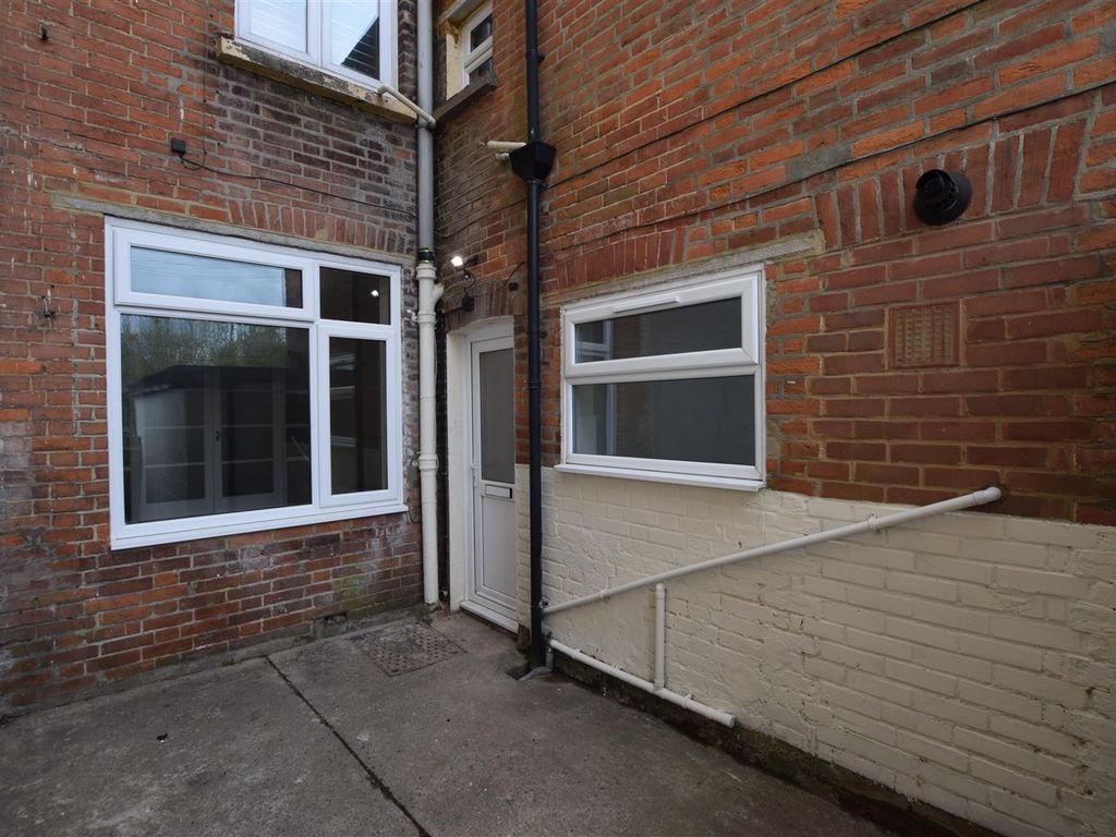 1 bed flat to rent in London Road, St. LeonardsOnSea TN37 Zoopla