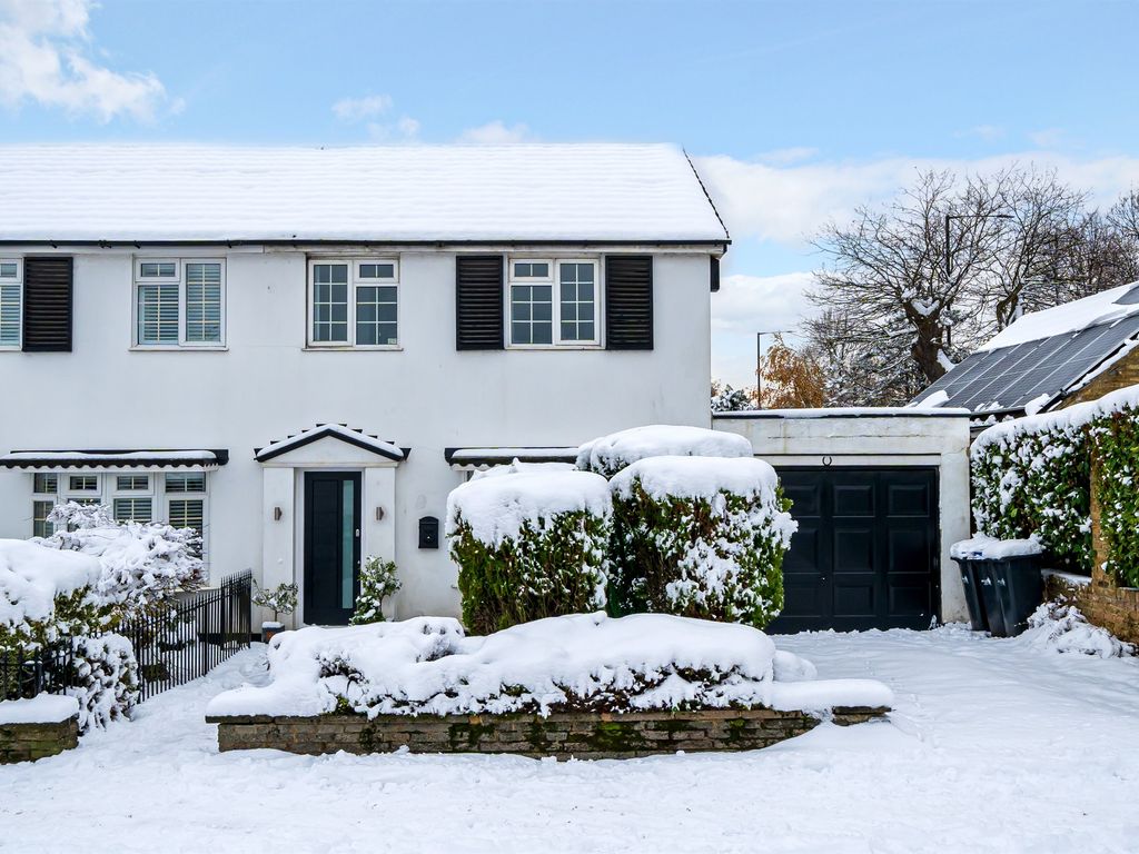 3 bed semidetached house for sale in Bycullah Road, Enfield EN2 Zoopla