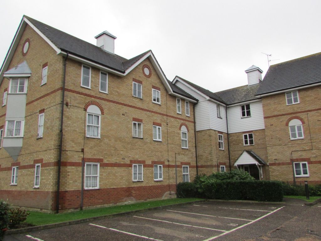1 bed flat to rent in Lyndbourne Court, London Road, Benfleet SS7 Zoopla