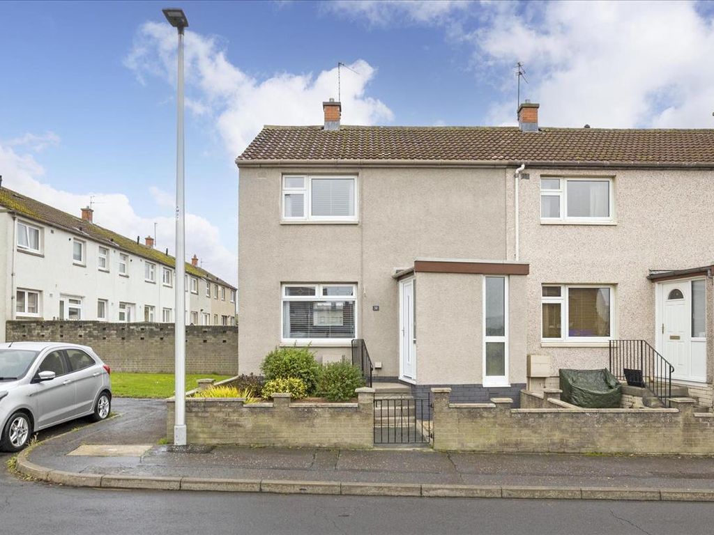 2 bed end terrace house for sale in 32 Dalhousie Gardens, Bonnyrigg