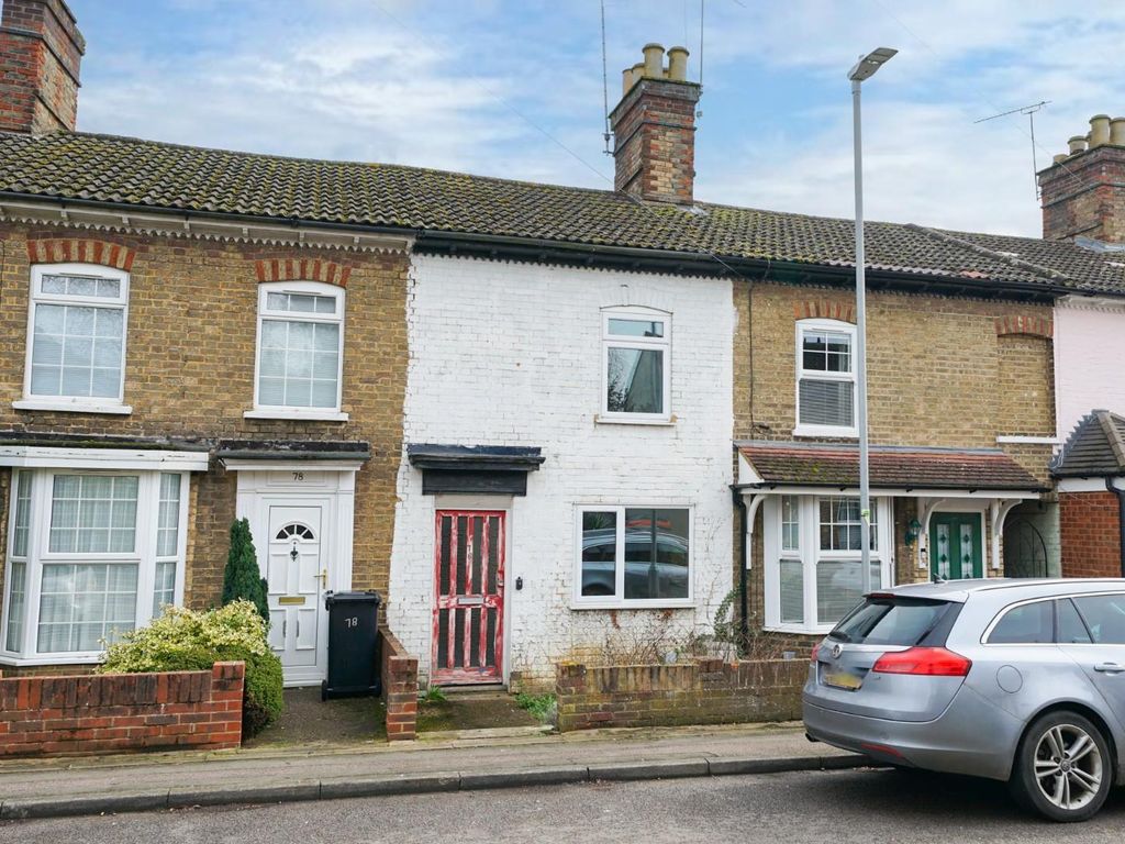 2 bed terraced house for sale in Plantation Road, Heath And Reach
