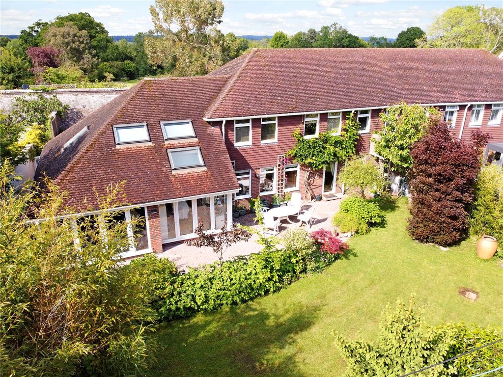 5 bed semidetached house for sale in Whitemans Green, Cuckfield, West