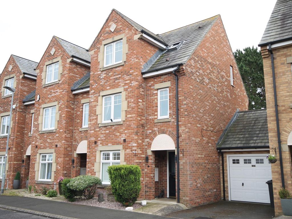 3 bed end terrace house for sale in The Lairage, Ponteland, Newcastle