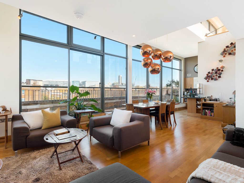 2 bed flat for sale in Leathermarket Street, London SE1 Zoopla