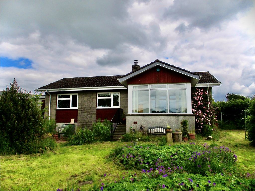 3 bed detached bungalow for sale in High Road, Hightae, Near Lockerbie