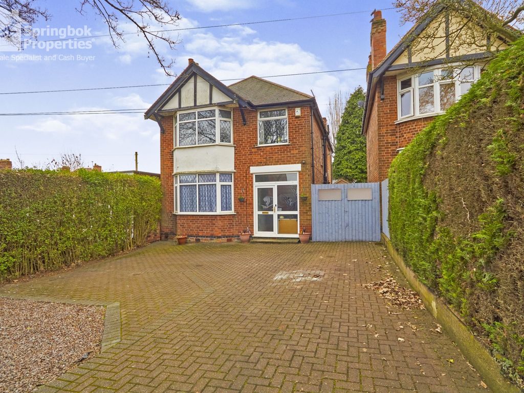 4 bed detached house for sale in Trowell Road, Nottingham