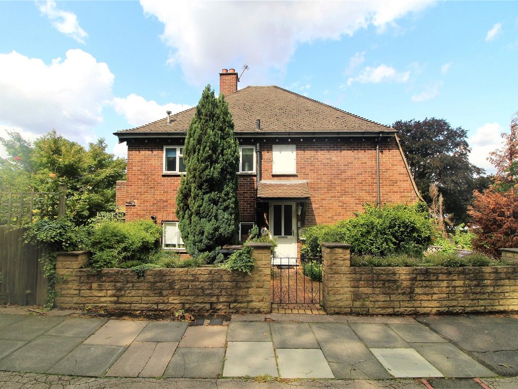 for sale in Highfield Drive, Bromley BR2, £300,000 Zoopla