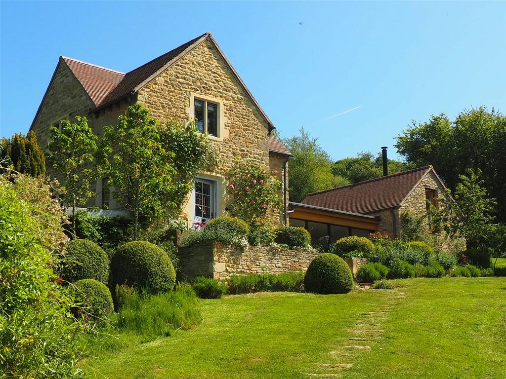 4 bed detached house for sale in Stanley Pontlarge, Cheltenham