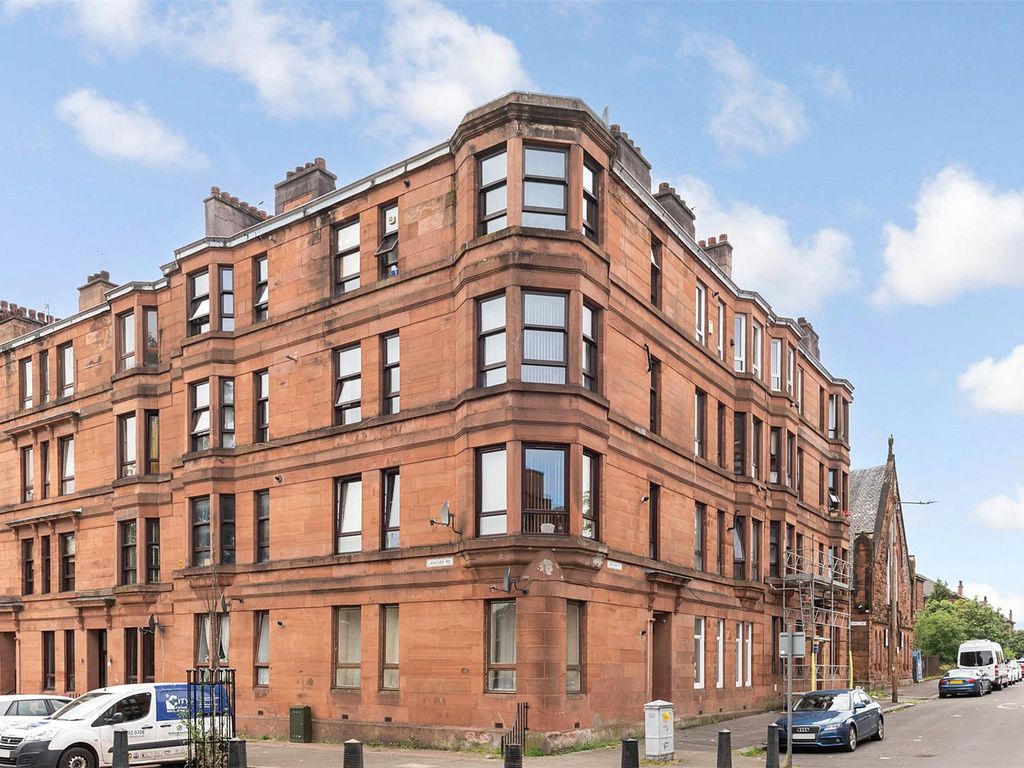 2 bed flat for sale in Coplaw Street, Glasgow G42, £130,000 Zoopla