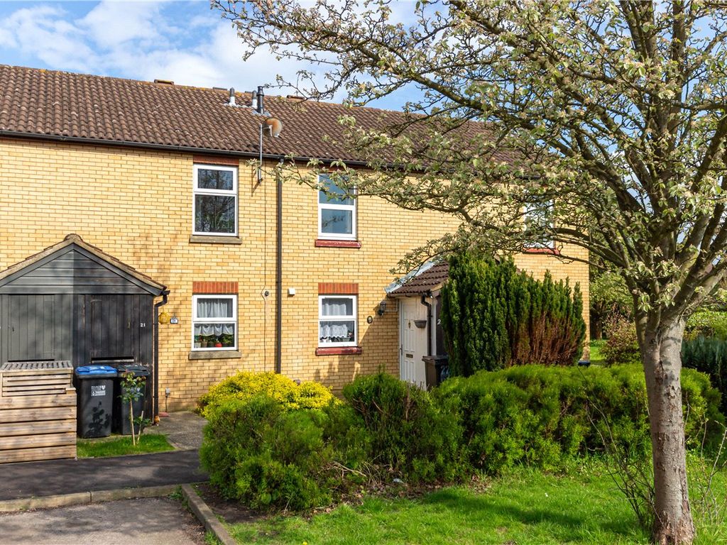 2 bed terraced house for sale in Oaktree Garth, Welwyn Garden City