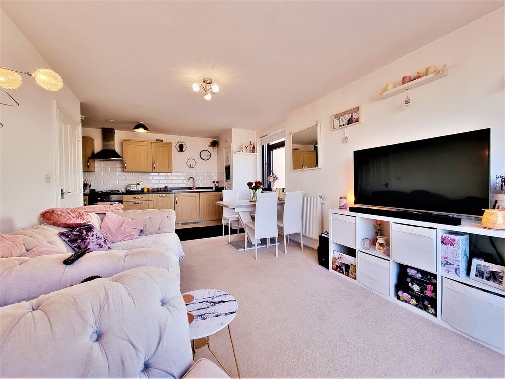 2 bed flat for sale in Blanchard Avenue, Gosport PO13 Zoopla