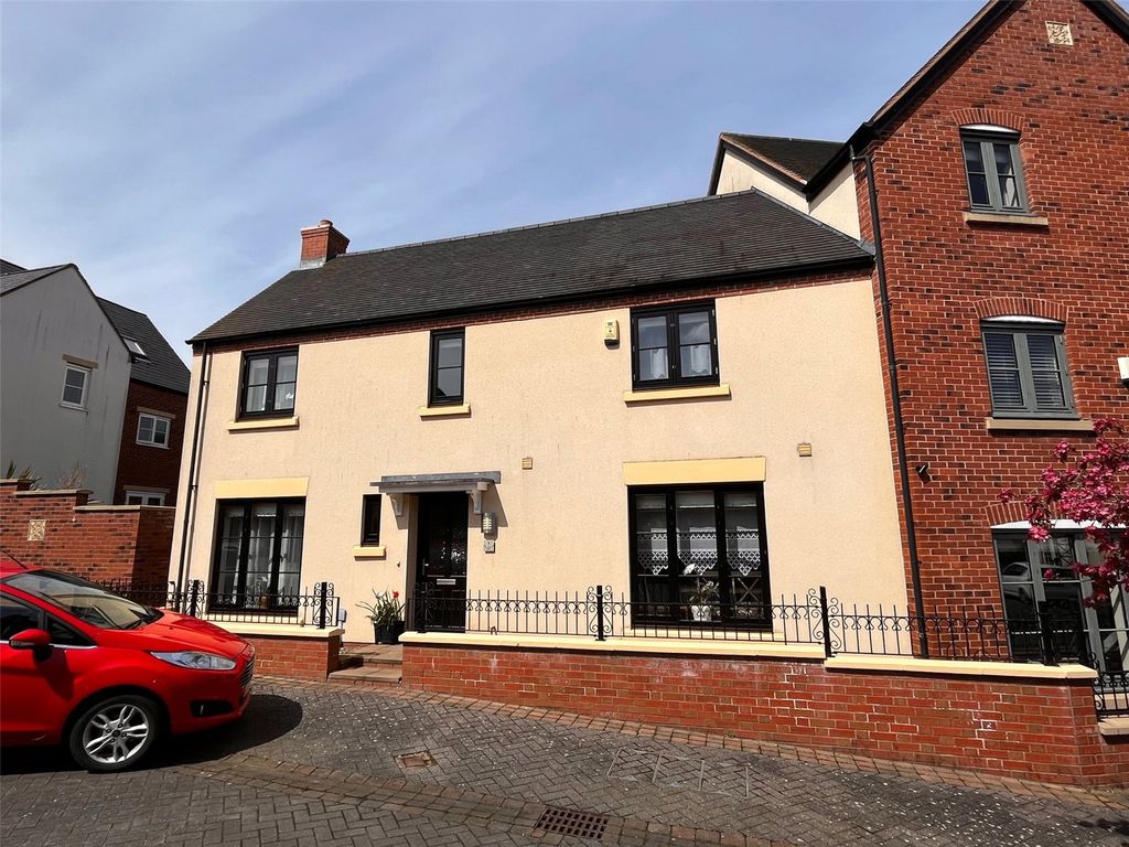 3 bed detached house for sale in St Johns Walk, Lawley Village, Telford