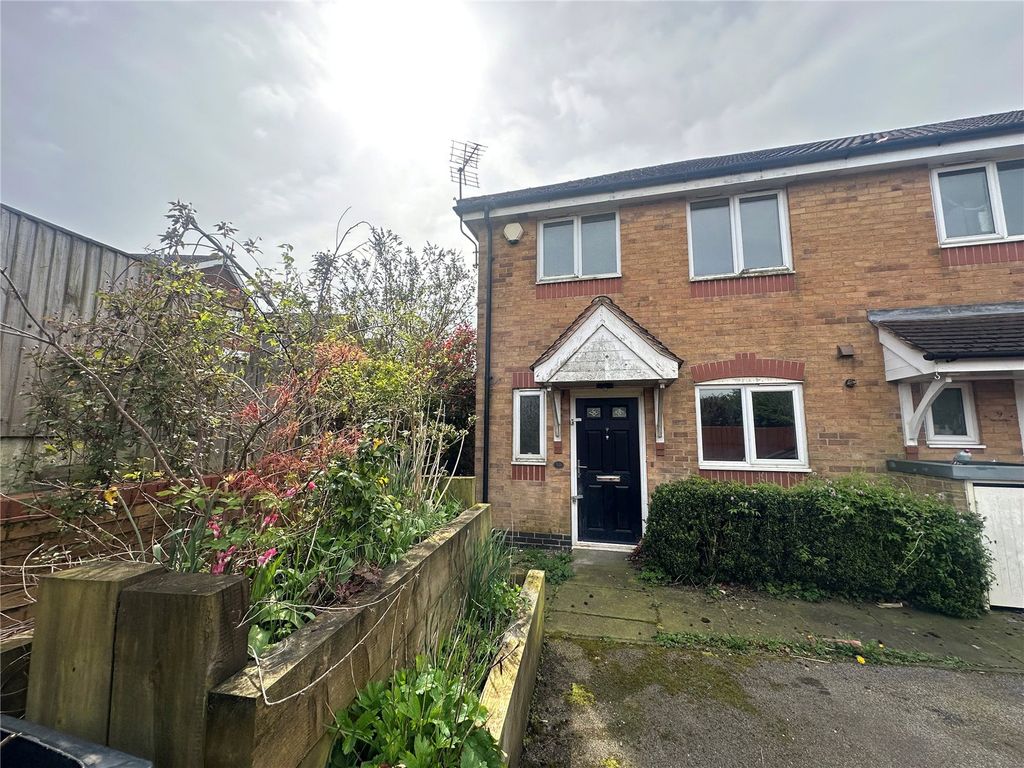 3 bed end terrace house for sale in Park Gardens, SuttonInAshfield