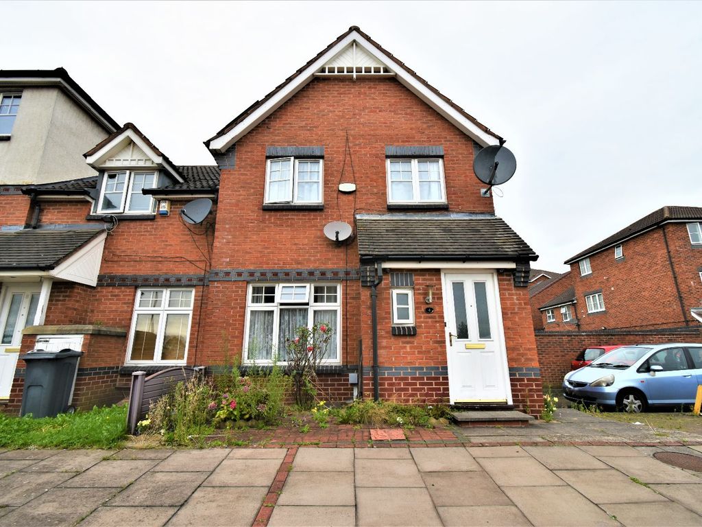 4 bed end terrace house for sale in Hefford Drive, Smethwick B66, £