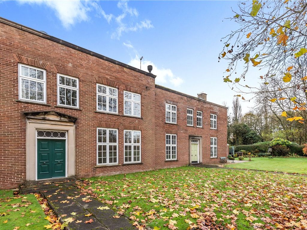 6 bed terraced house to rent in Wigshaw Lane, Culcheth, Warrington