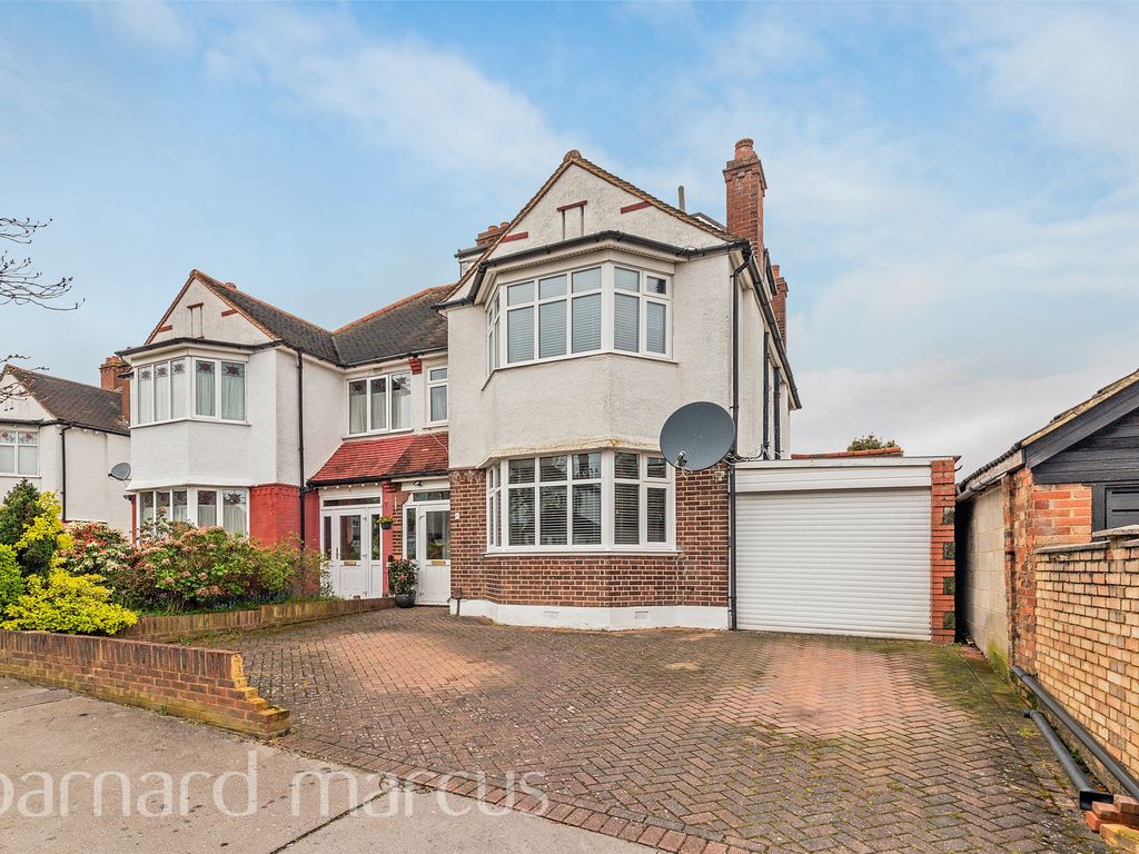 5 bed semidetached house for sale in Grange Gardens, London SE25, £