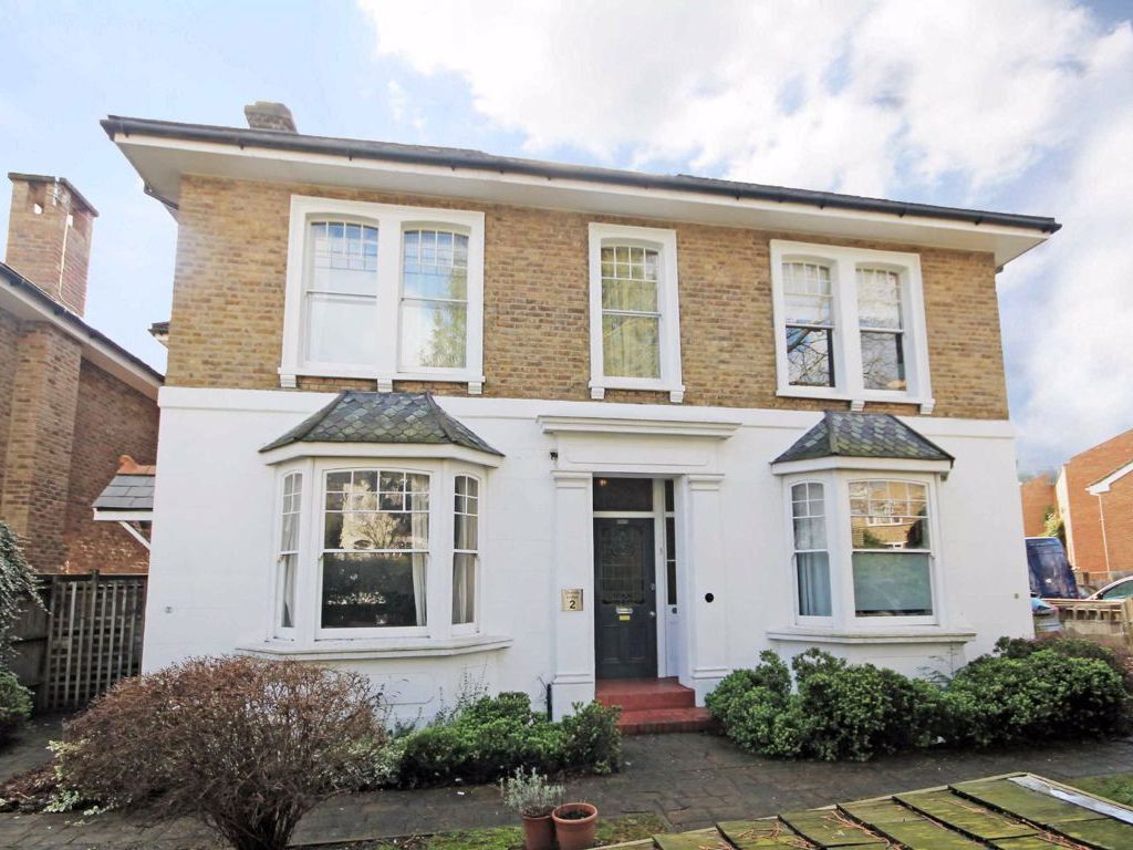 3 bed flat to rent in Popes Grove, Twickenham TW2 Zoopla