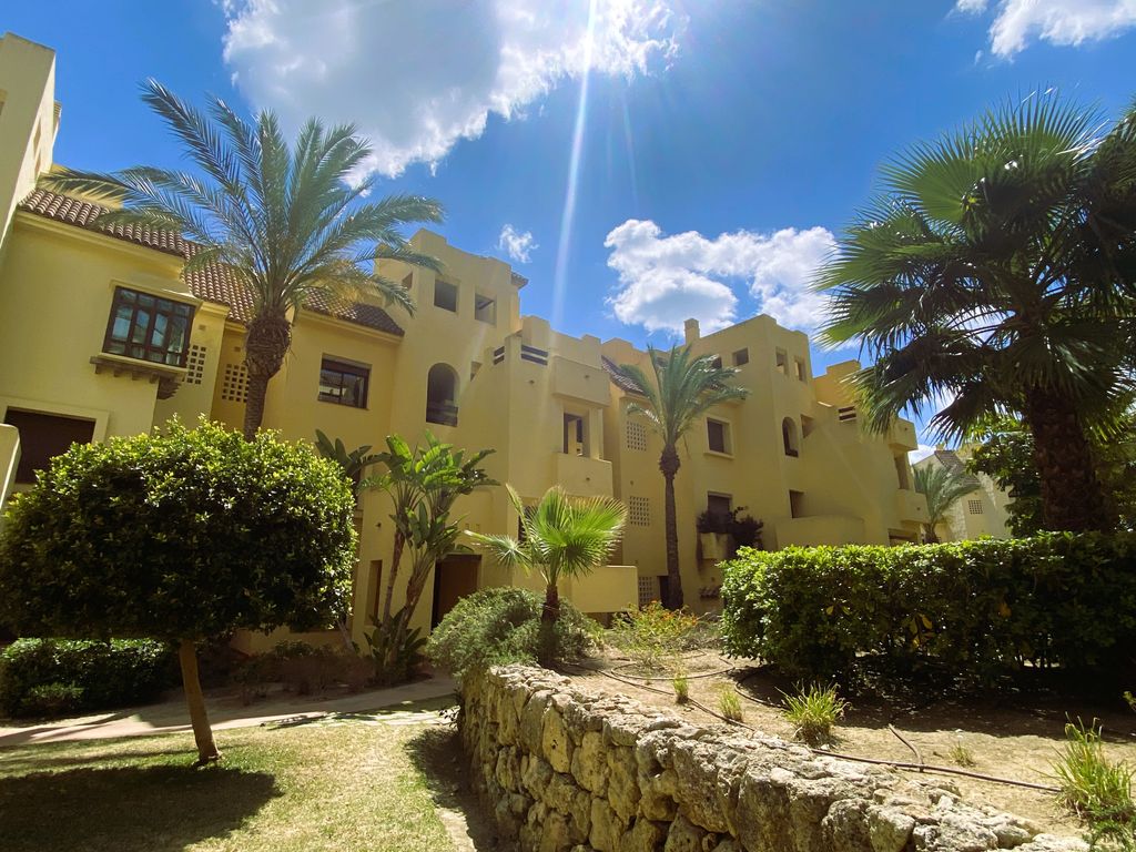 2 bed apartment for sale in Duquesa Village, Duquesa, Manilva, Málaga