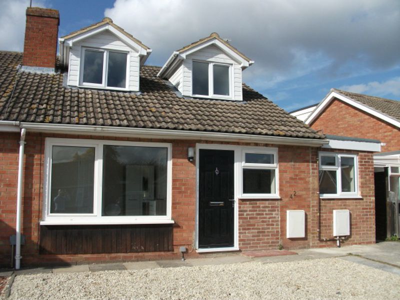 Room to rent in Green Close, Didcot OX11, £750 pcm Zoopla