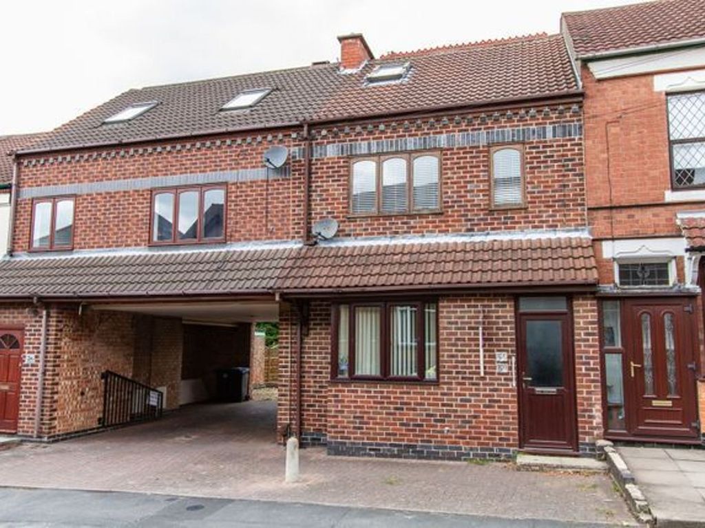 2 bed for sale in Factory Road, Hinckley LE10, £150,000 Zoopla