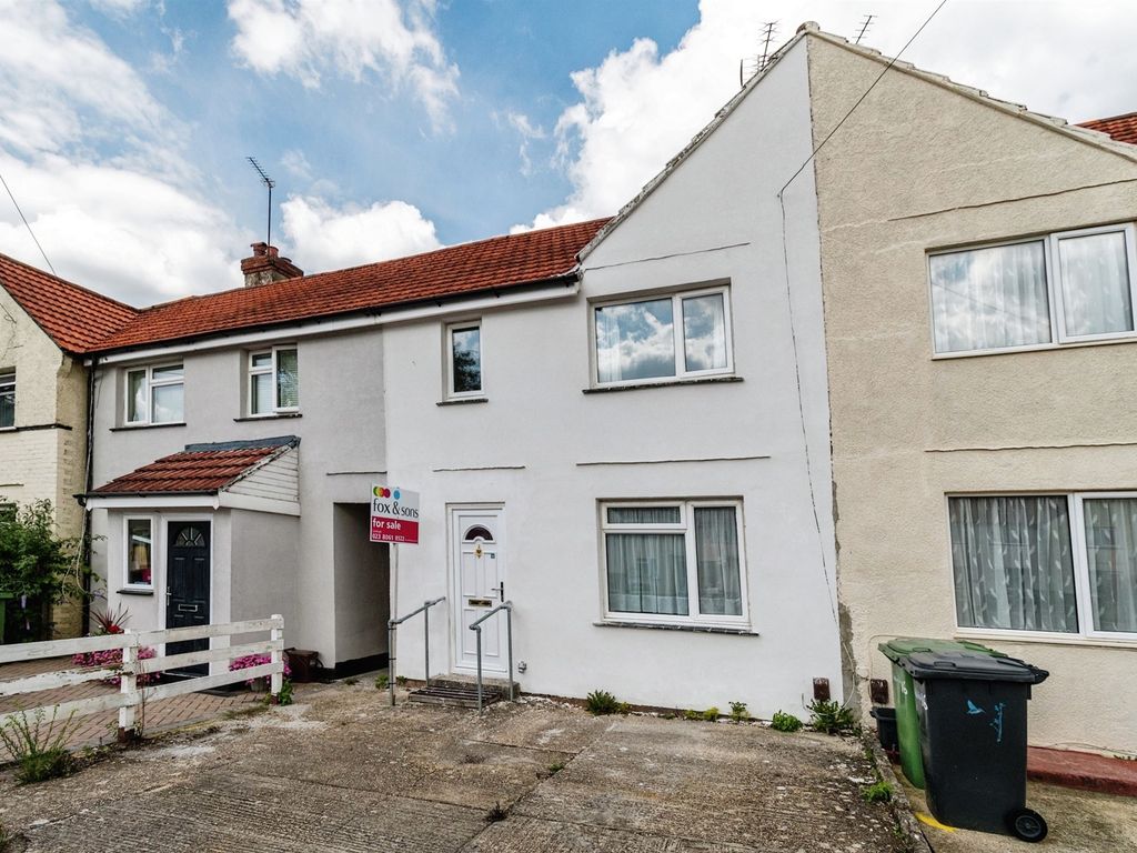 3 bed terraced house for sale in Burns Close, Eastleigh SO50, £260,000