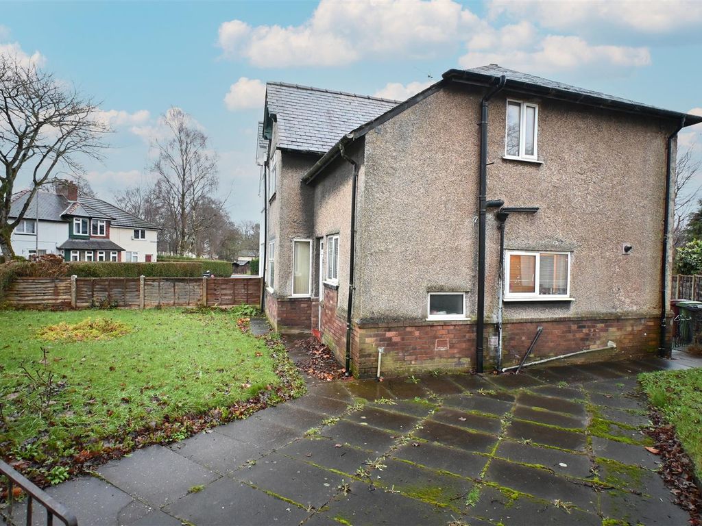 3 bed semidetached house for sale in Broadwalk, Westhoughton, Bolton
