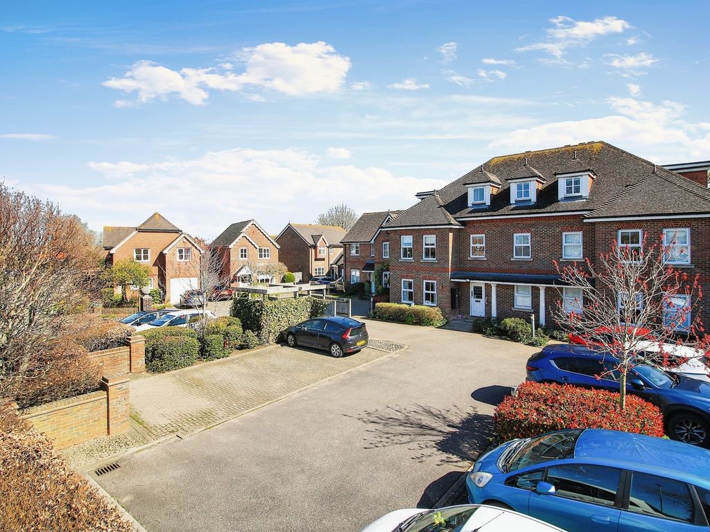 2 bed flat for sale in The Maples, Ringmer, Lewes BN8 Zoopla