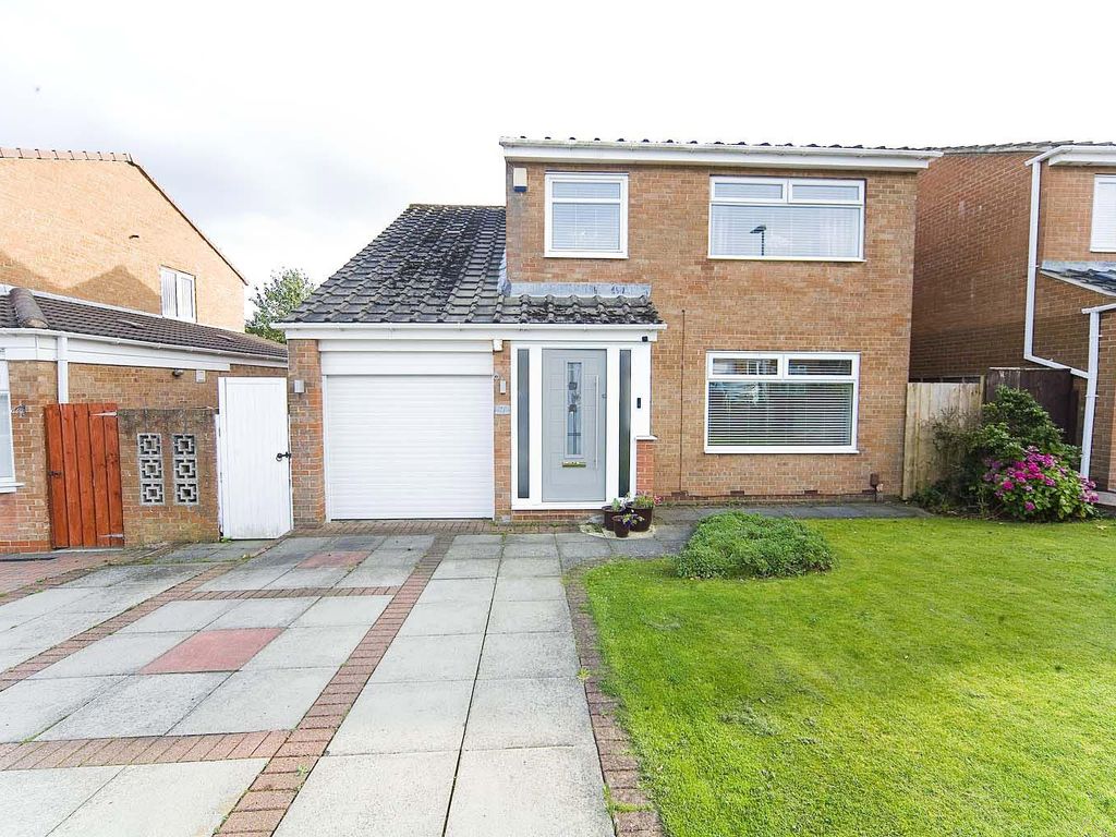 4 bed detached house for sale in Aldeburgh Close, Hartlepool TS25, £260,000 Zoopla