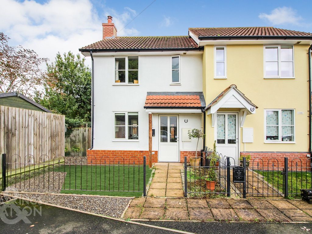 3 bed end terrace house for sale in Horse Shoe Cottages, Main Road