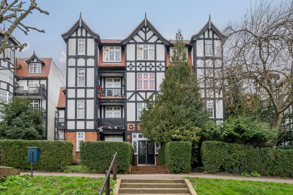 1 bed flat for sale in Holly Lodge Mansions, London N6,, £500,000 Zoopla